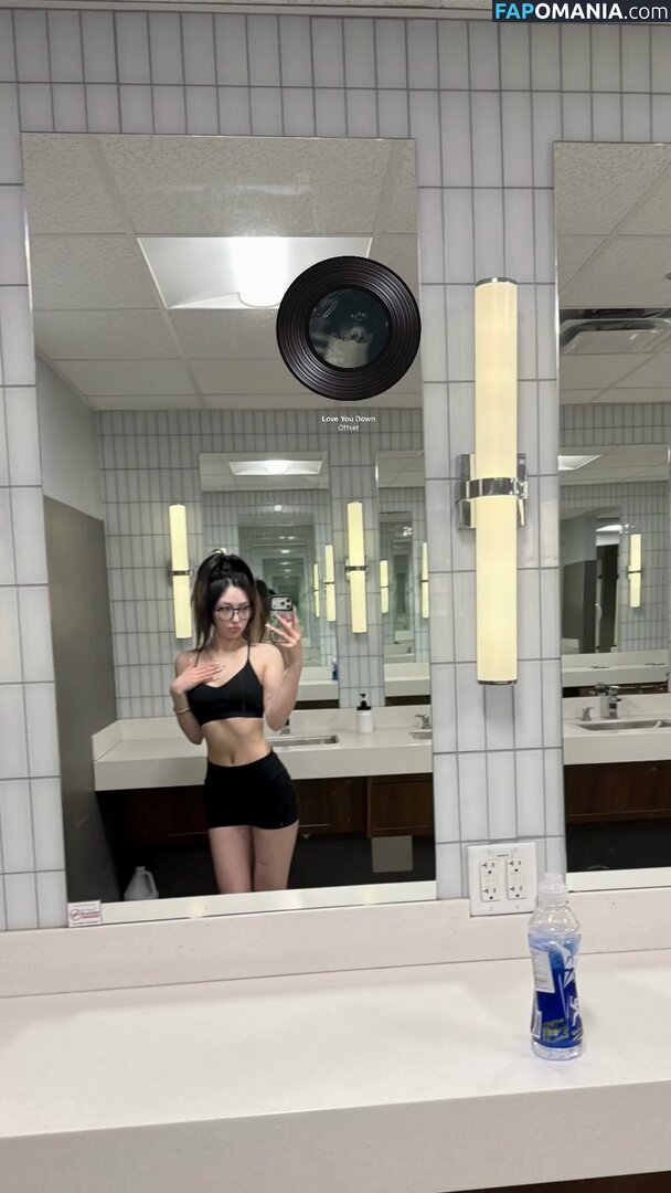 Susansunn / https: / susan_sun17 Nago OnlyFans  Przeciekłe zdjęcie #13
