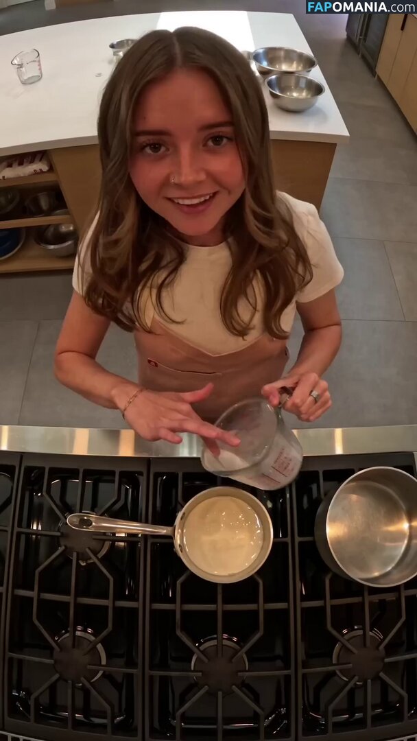 Susividal Nago OnlyFans  Przeciekłe zdjęcie #2