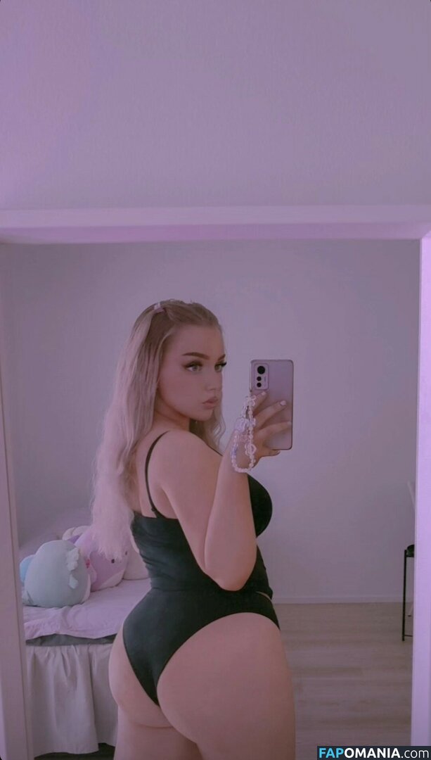 Suvikatariina / Suvikh / suvikatariinah Nago OnlyFans  Przeciekłe zdjęcie #1