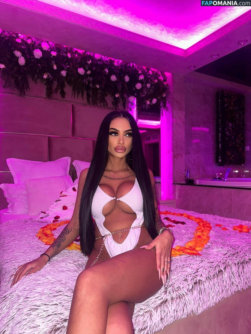 Suzzieiss Nago OnlyFans  Przeciekłe zdjęcie #3