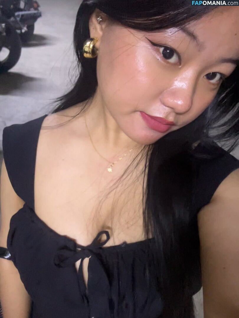 Swastika / raiswastikaa Nago OnlyFans  Przeciekłe zdjęcie #10