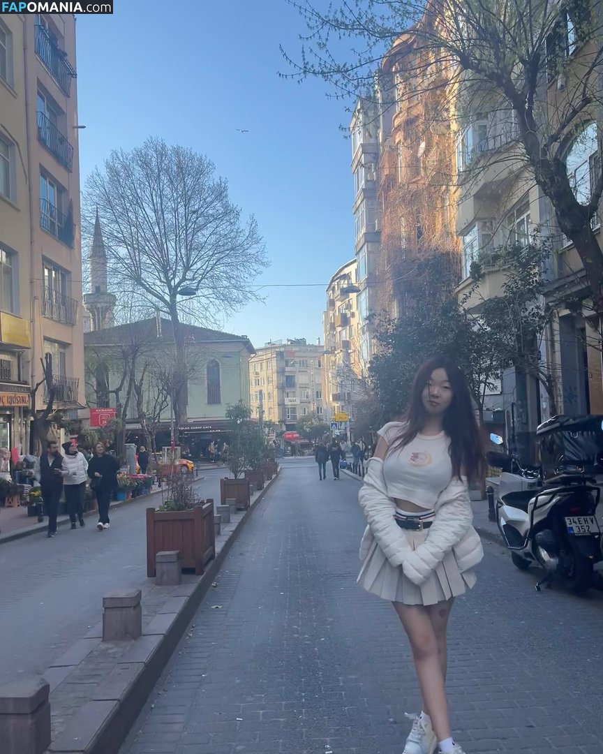 aeqtian03 / babygirlprincesss1 / juicybabygrl / sweetasianchick03 Nago OnlyFans  Przeciekłe zdjęcie #1
