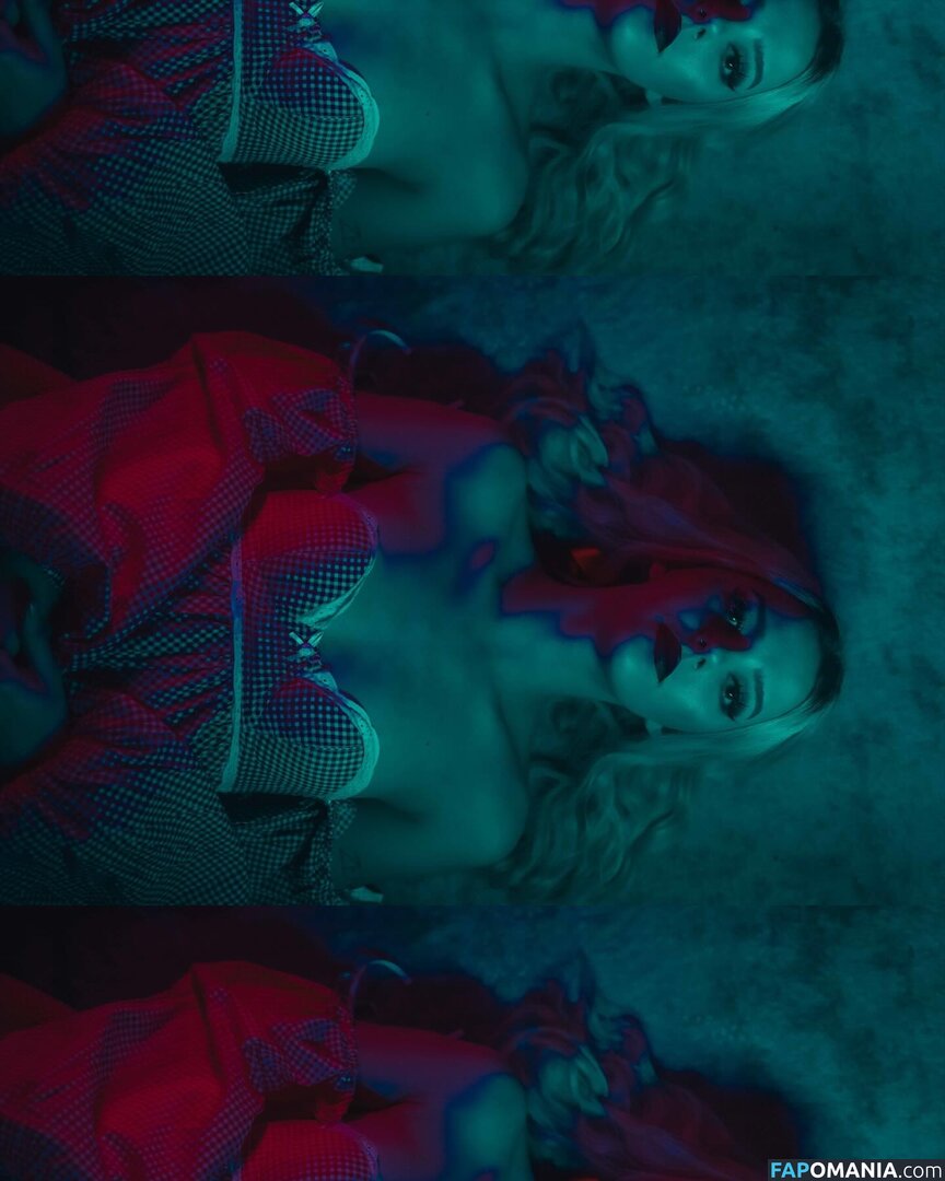 Sweetdistortion / sasha_simple Nago OnlyFans  Przeciekłe zdjęcie #1