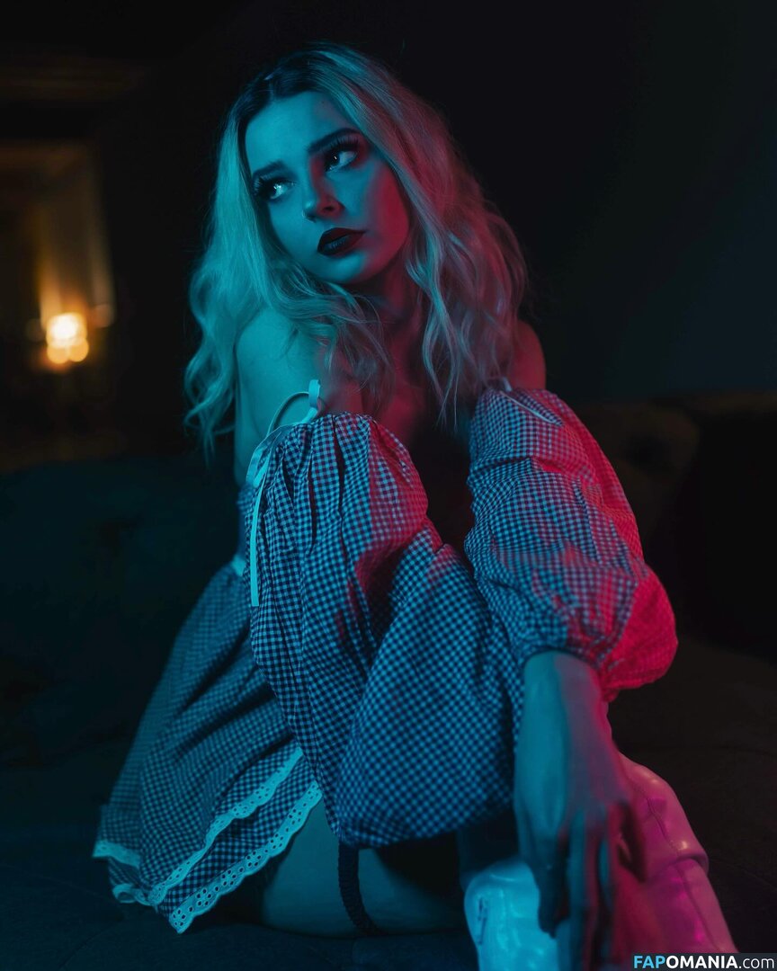 Sweetdistortion / sasha_simple Nago OnlyFans  Przeciekłe zdjęcie #6