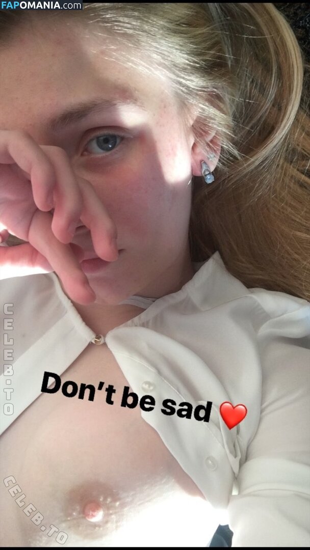 Sweetiebelle / aprikosin3 / superbanka / valerycat Nago OnlyFans  Przeciekłe zdjęcie #1