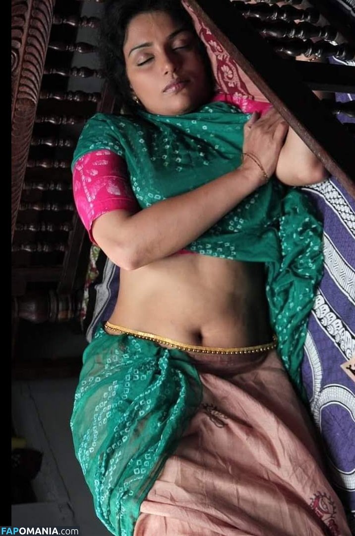 Swetha Menon Nago OnlyFans  Przeciekłe zdjęcie #7