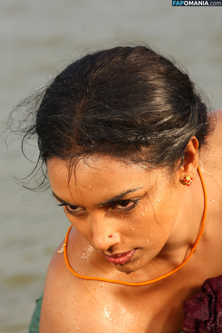Swetha Menon Nago OnlyFans  Przeciekłe zdjęcie #8