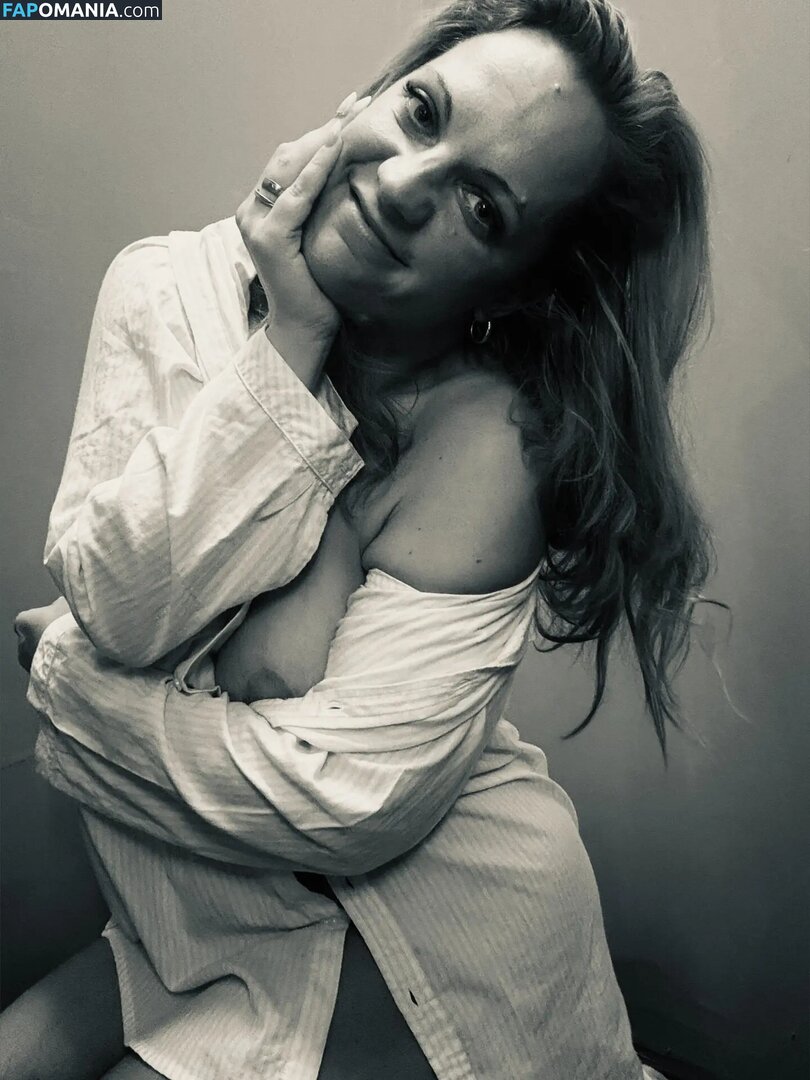 Szuzy Blue Nago OnlyFans  Przeciekłe zdjęcie #3