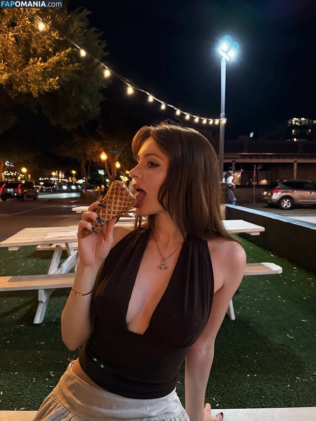 https: / tabbyy.catt / tabbyycatts Nago OnlyFans  Przeciekłe zdjęcie #1