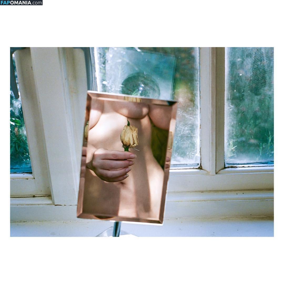 Tan Smith Nago OnlyFans  Przeciekłe zdjęcie #23