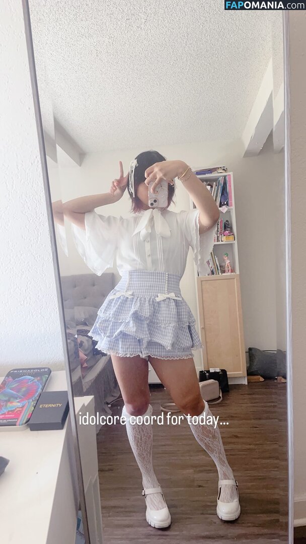 Reina / reina.xo / tarantunya / yousoromi Nago OnlyFans  Przeciekłe zdjęcie #12