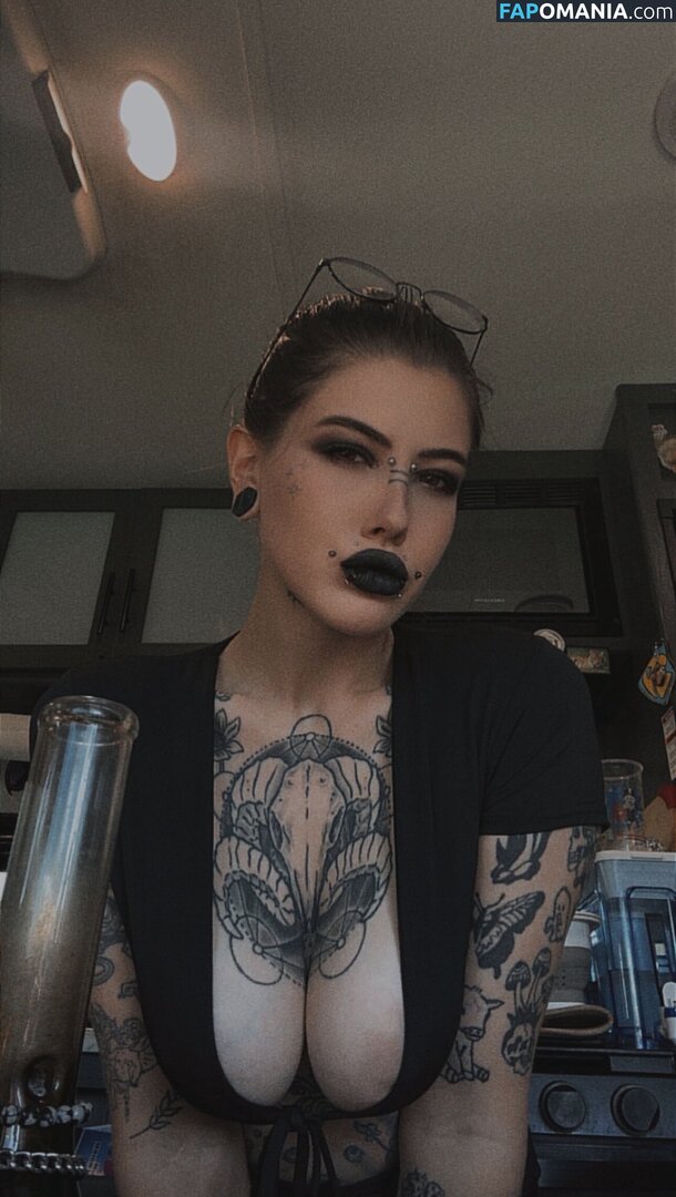 Tasmania Milk Mommy / Tasmaniamilkmommy / https: / lolamontez01 Nago OnlyFans  Przeciekłe zdjęcie #2