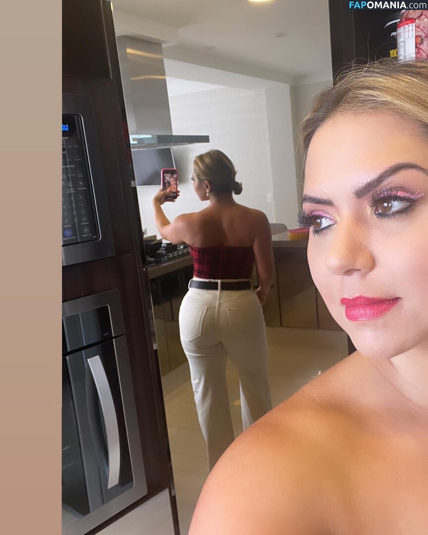 Tati Cariani / taticariani_nutri Nago OnlyFans  Przeciekłe zdjęcie #8