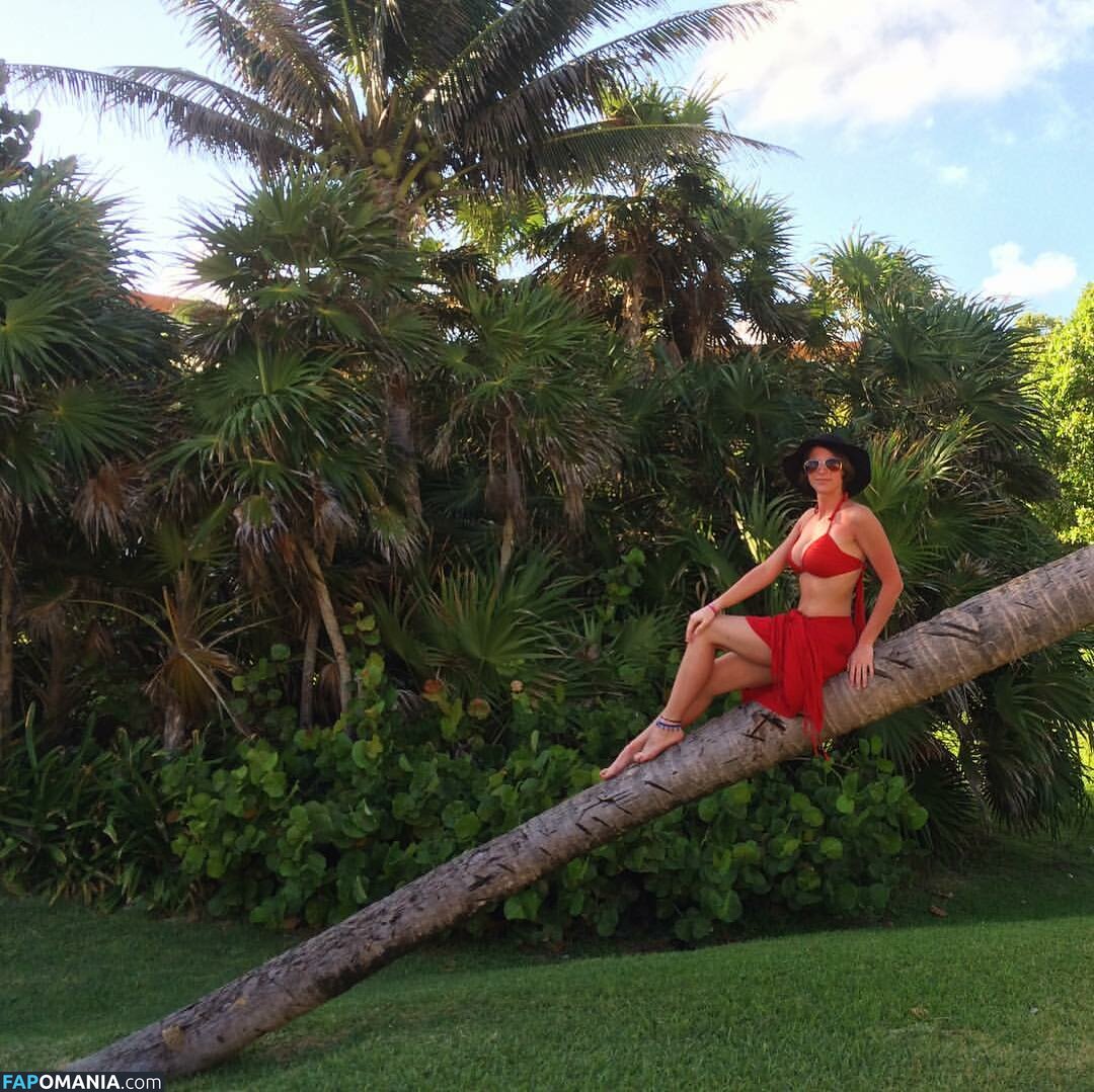 Taylor Francis / sailingdoodles / taylorfrancis_ Nago OnlyFans  Przeciekłe zdjęcie #25