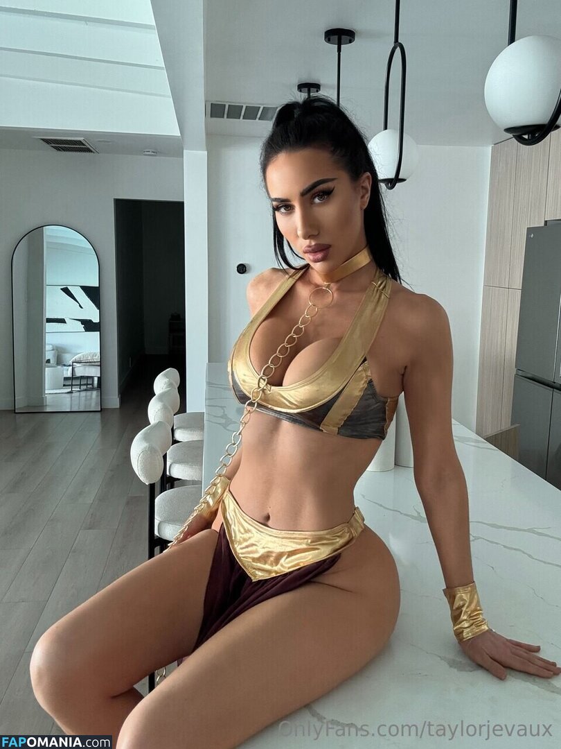 Taylor Jevaux / taylorjevaux Nago OnlyFans  Przeciekłe zdjęcie #4