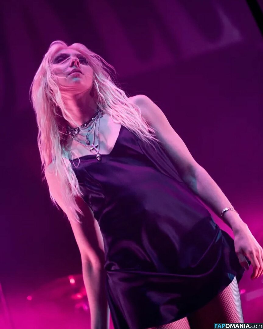 Taylor Momsen / aryelsoul / taylormomsen Nago OnlyFans  Przeciekłe zdjęcie #367