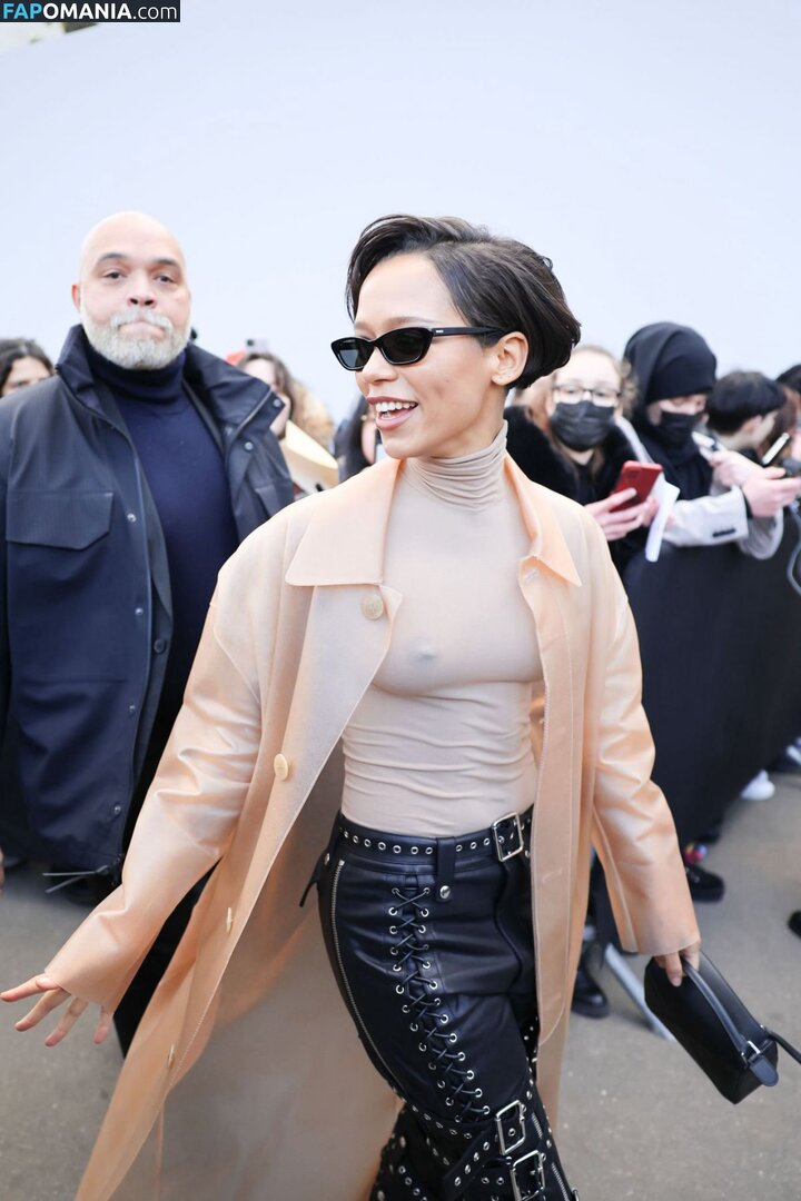 Taylor Russell / tayrussell / tyrussell Nago OnlyFans  Przeciekłe zdjęcie #2