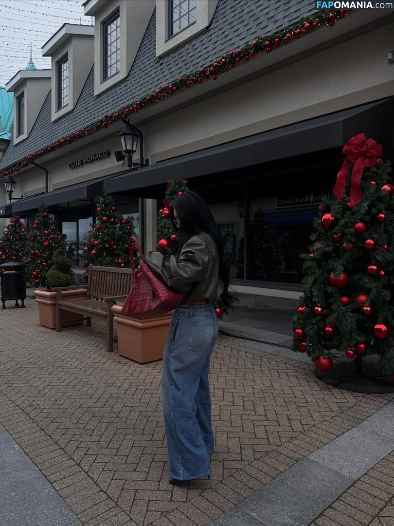 Teamchoon / cocochoobi / https: Nago OnlyFans  Przeciekłe zdjęcie #7