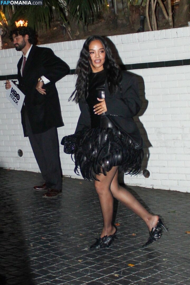 Tessa Thompson / tessamaethompson / tessathompsonx Nago OnlyFans  Przeciekłe zdjęcie #4