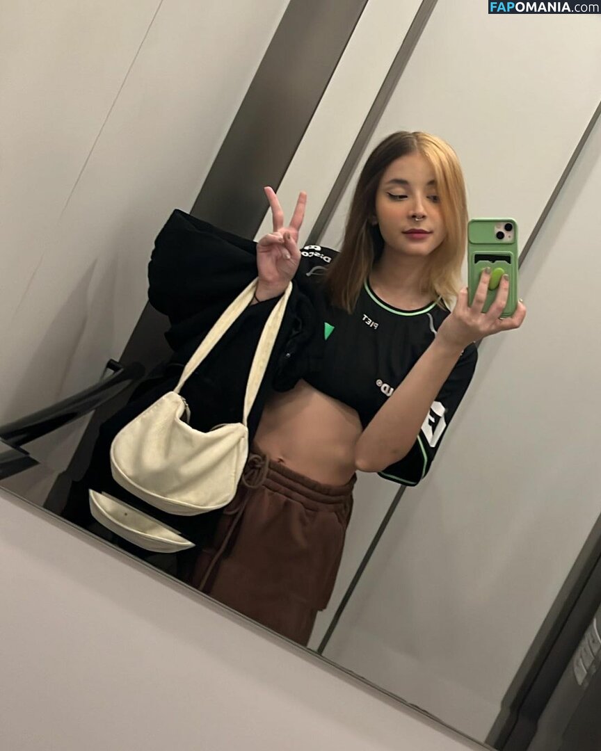 Thaiga / loud_thaiga Nago OnlyFans  Przeciekłe zdjęcie #34