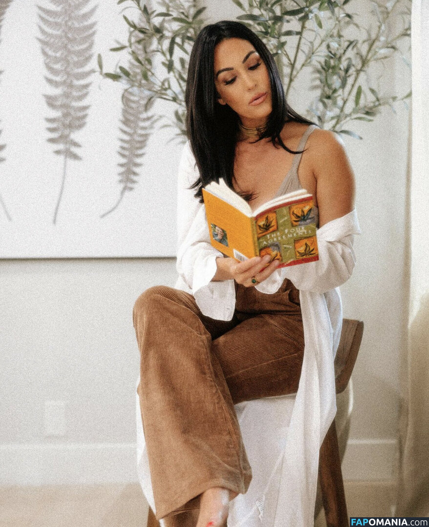Nikki Bella & Brie Bella / The Bella Twins / thenikkibella Nago OnlyFans  Przeciekłe zdjęcie #255