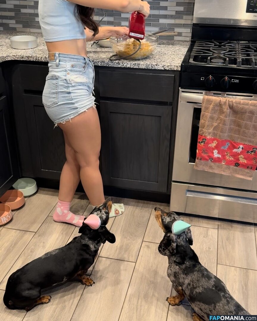The Weens / Yunabugs Nago OnlyFans  Przeciekłe zdjęcie #8