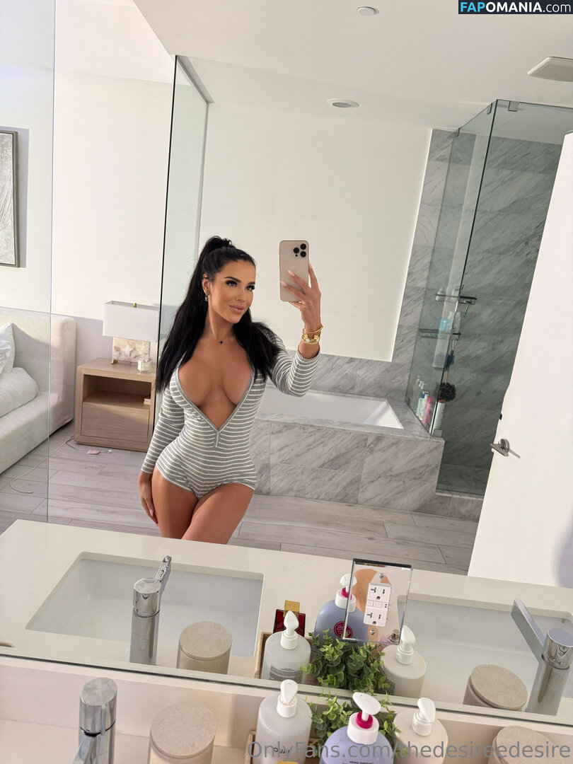 thedesireedesire Nago OnlyFans  Przeciekłe zdjęcie #3
