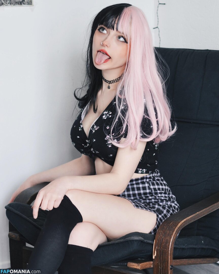 theinsolentbunny Nago OnlyFans  Przeciekłe zdjęcie #3