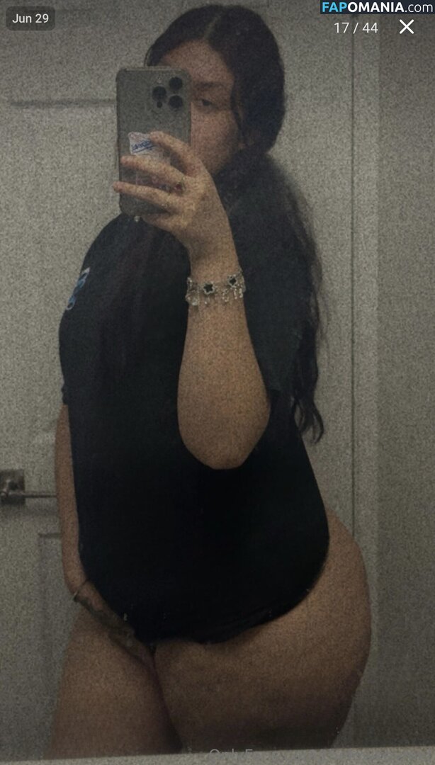 TheLowkeyMel / theofficiallmel Nago OnlyFans  Przeciekłe zdjęcie #17