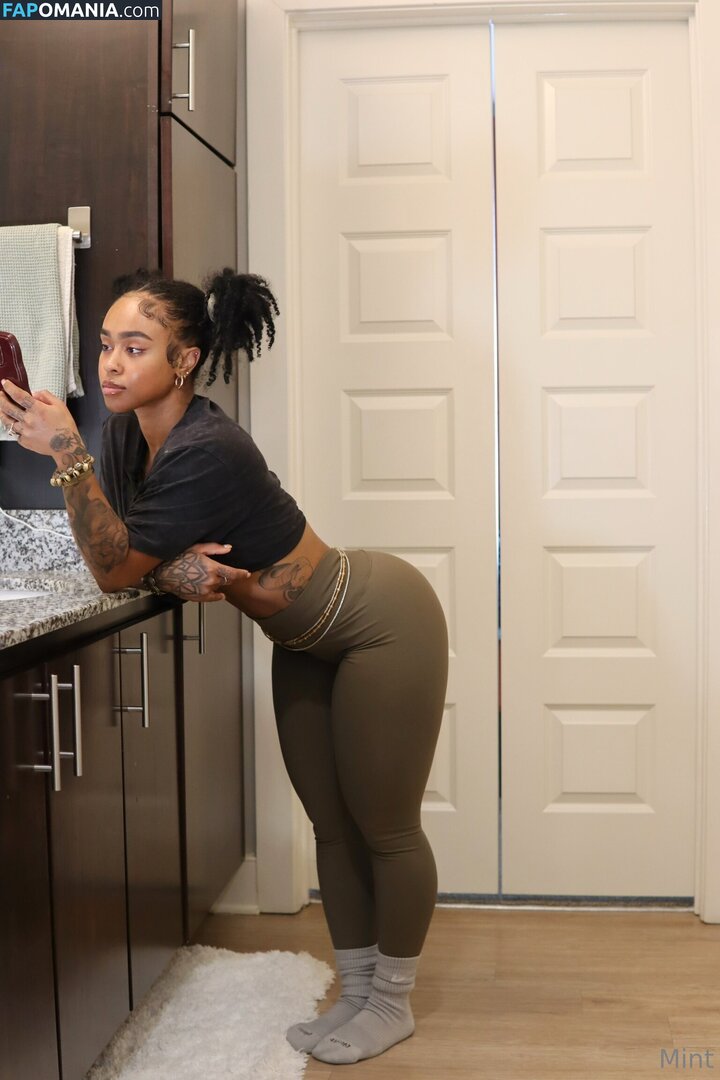 thereal_mint / therealbombshell_mint Nago OnlyFans  Przeciekłe zdjęcie #5