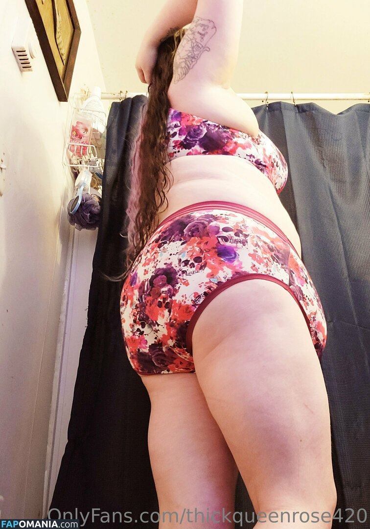 thickqueenrose420 / throatqueen420 Nago OnlyFans  Przeciekłe zdjęcie #17
