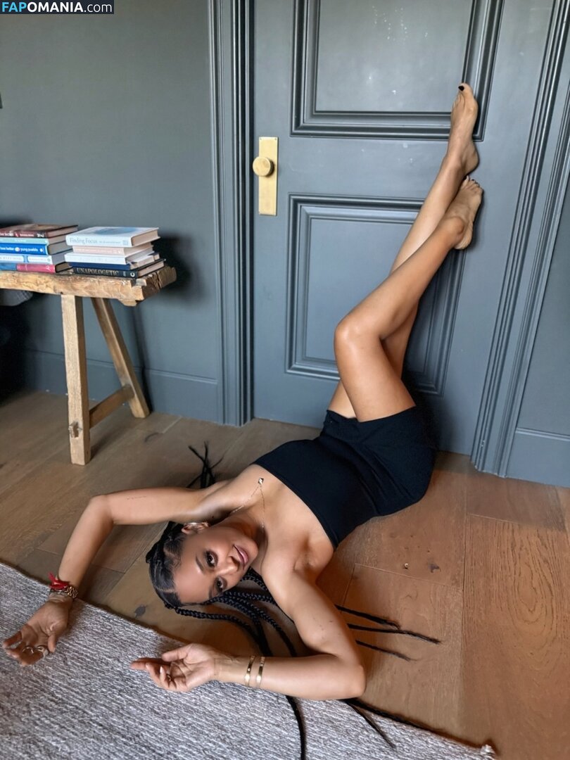 Tia Mowry / tiamowry Nago OnlyFans  Przeciekłe zdjęcie #5