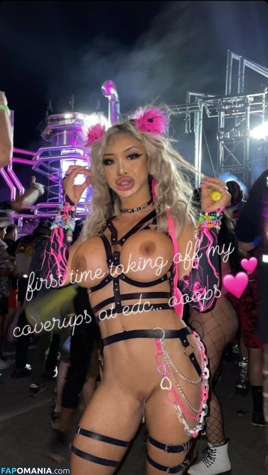 Tiffany Luu / luulii / tluuxox Nago OnlyFans  Przeciekłe zdjęcie #3