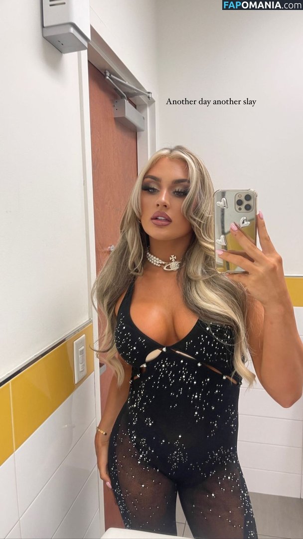 Tiffany Stratton / tiffanywwe / tiffstrattonwwe Nago OnlyFans  Przeciekłe zdjęcie #56