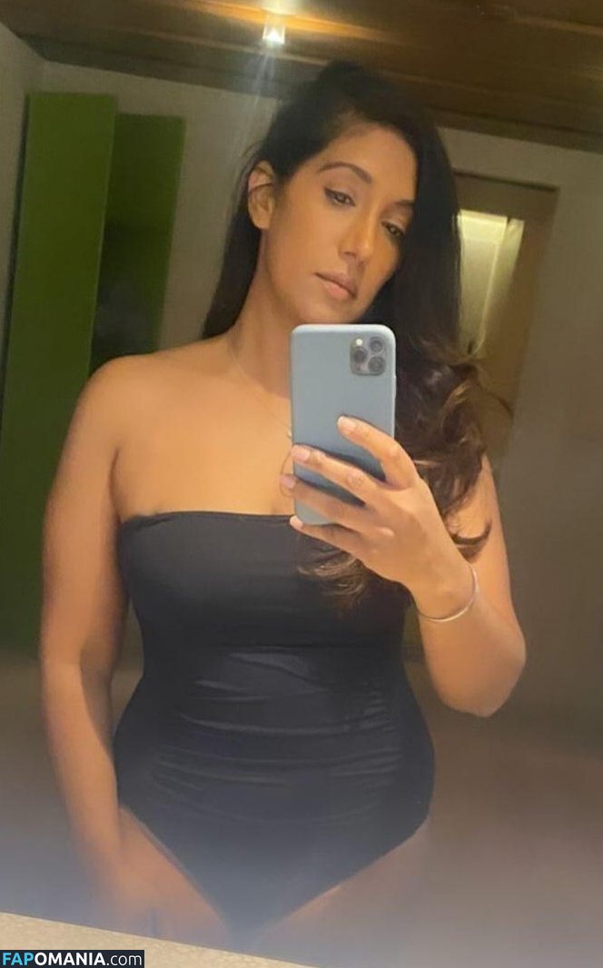 Tina Daheley / https: / tinadaheley Nago OnlyFans  Przeciekłe zdjęcie #13
