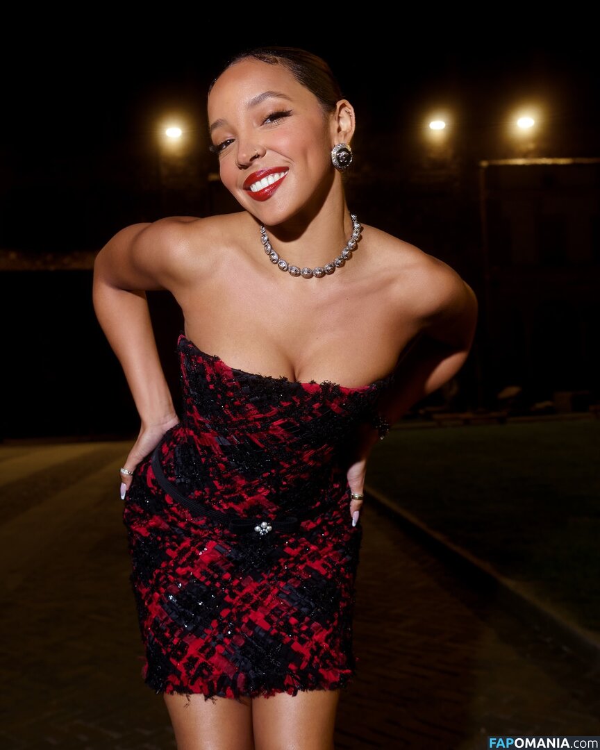 Tinashe / https: / nakikaching / tinashenow Nago OnlyFans  Przeciekłe zdjęcie #435