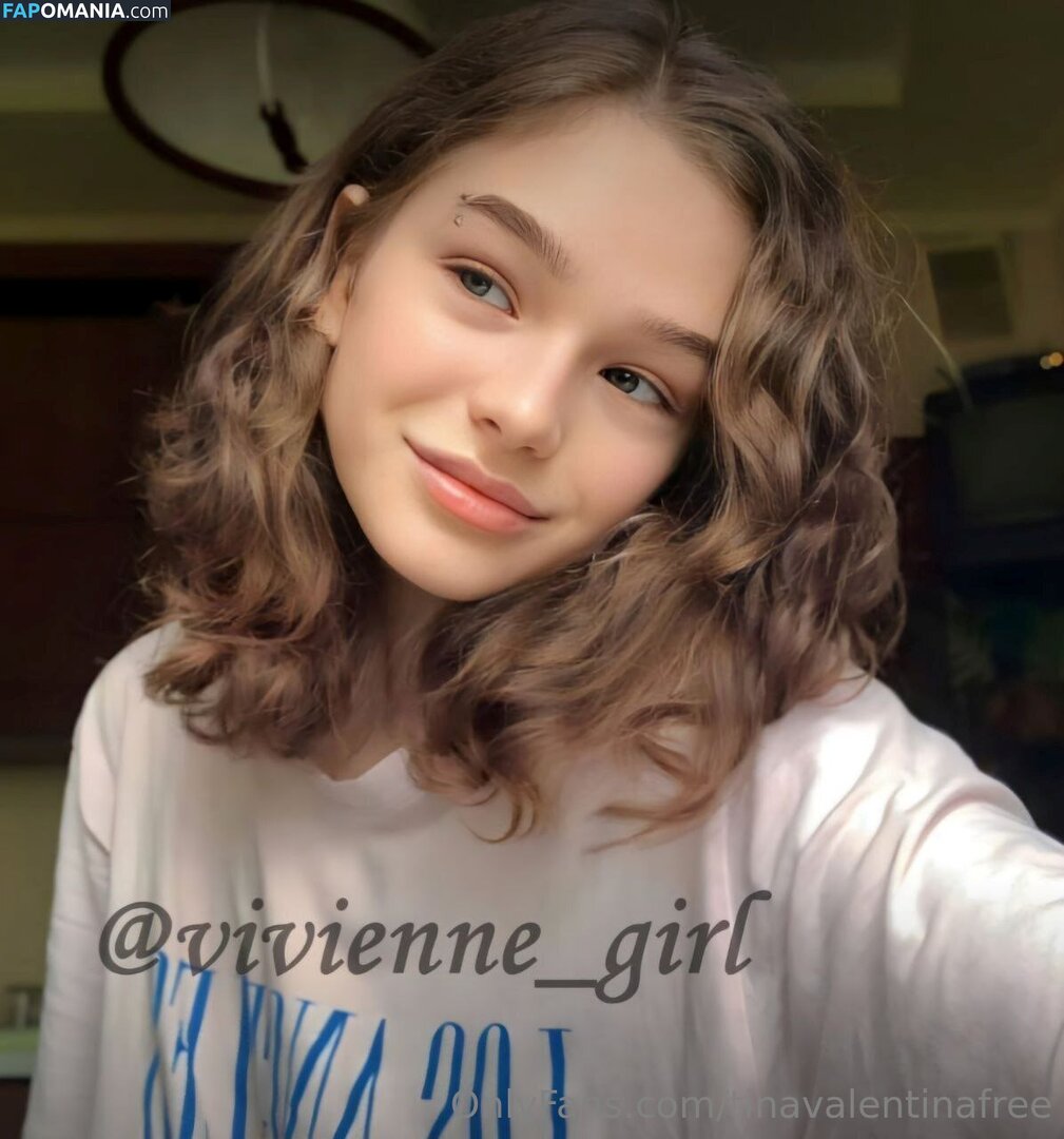 avantureee / tinavalentinafree Nago OnlyFans  Przeciekłe zdjęcie #40