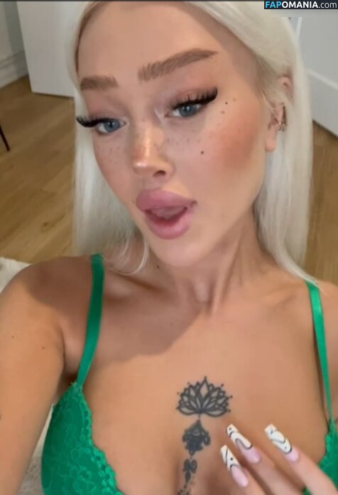 Tini Baby Nago OnlyFans  Przeciekłe zdjęcie #2