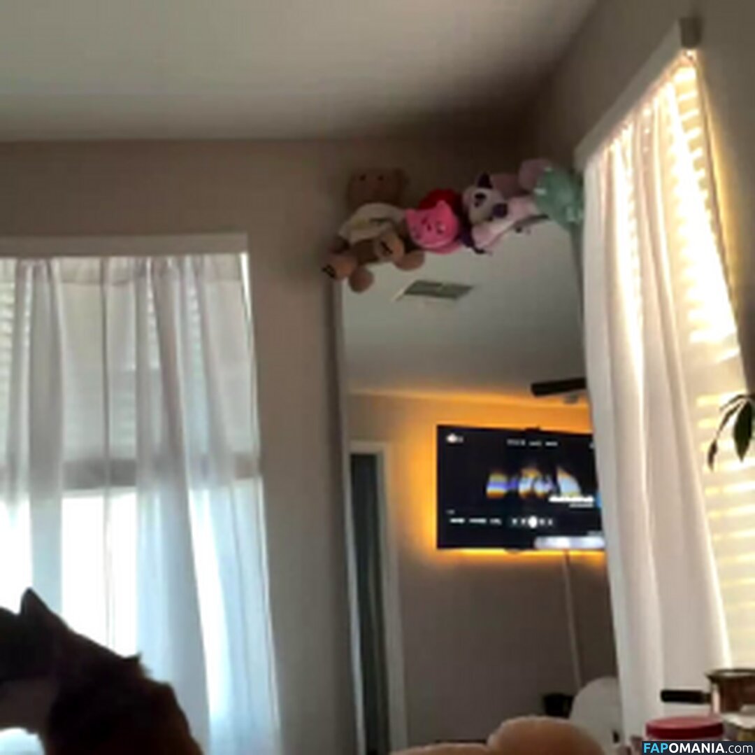 kayla.tran / kaylakipp / peachlingg / tinyyyk Nago OnlyFans  Przeciekłe zdjęcie #24