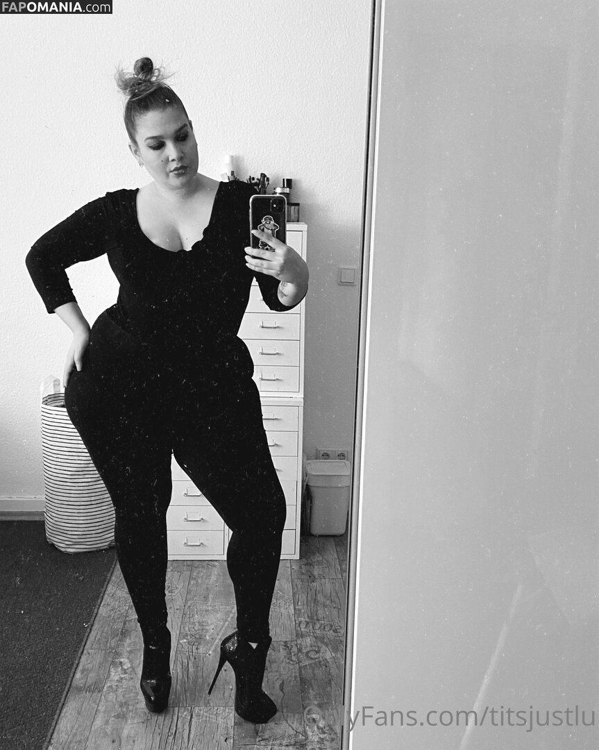 titsjustlu Nago OnlyFans  Przeciekłe zdjęcie #1