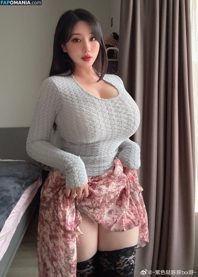 Tong xiaoxin / 童小芯 Nago OnlyFans  Przeciekłe zdjęcie #2