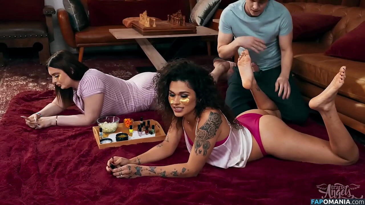Trans Alisia Nago OnlyFans  Przeciekłe zdjęcie #3