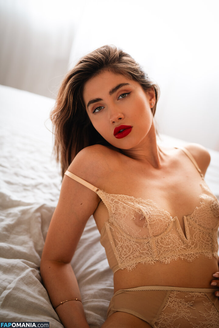 travelmodel.s Nago OnlyFans  Przeciekłe zdjęcie #4