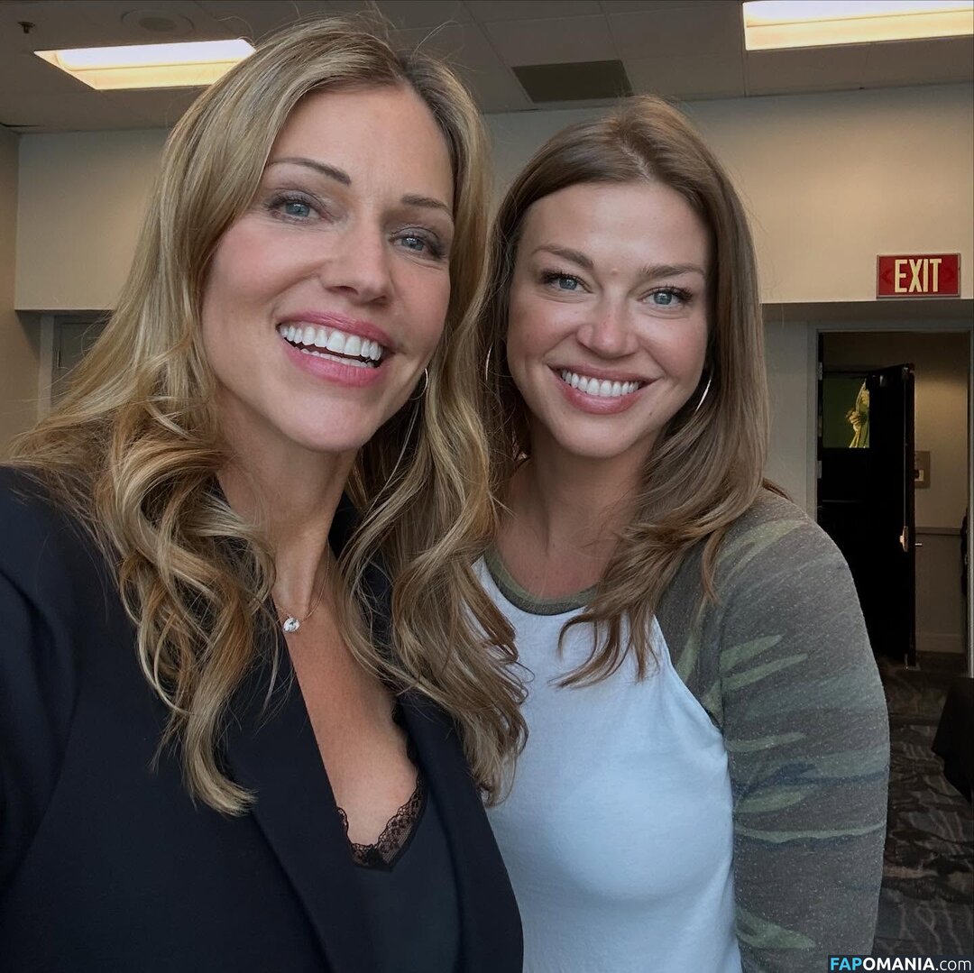 Cylon / Tricia Helfer / officialtriciahelfer / triciahelfer Nago OnlyFans  Przeciekłe zdjęcie #168