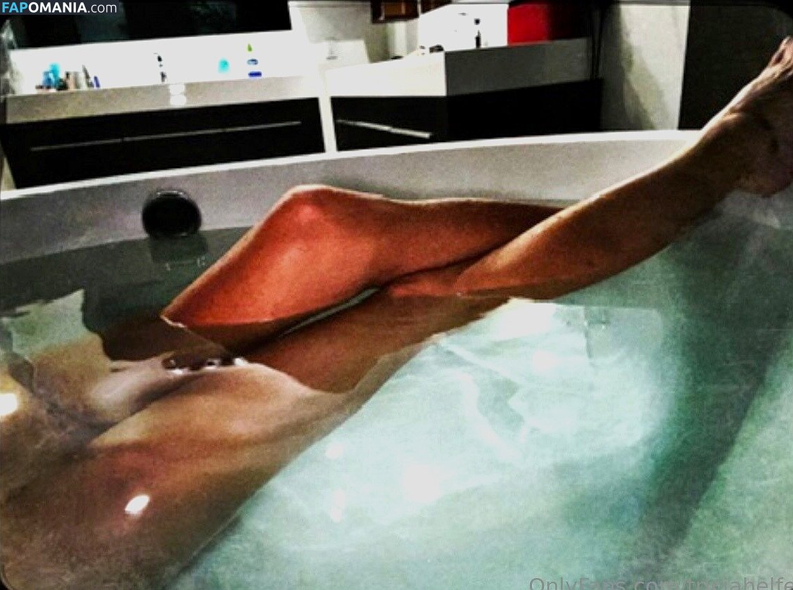 Cylon / Tricia Helfer / https: / officialtriciahelfer / triciahelfer Nago OnlyFans  Przeciekłe zdjęcie #189