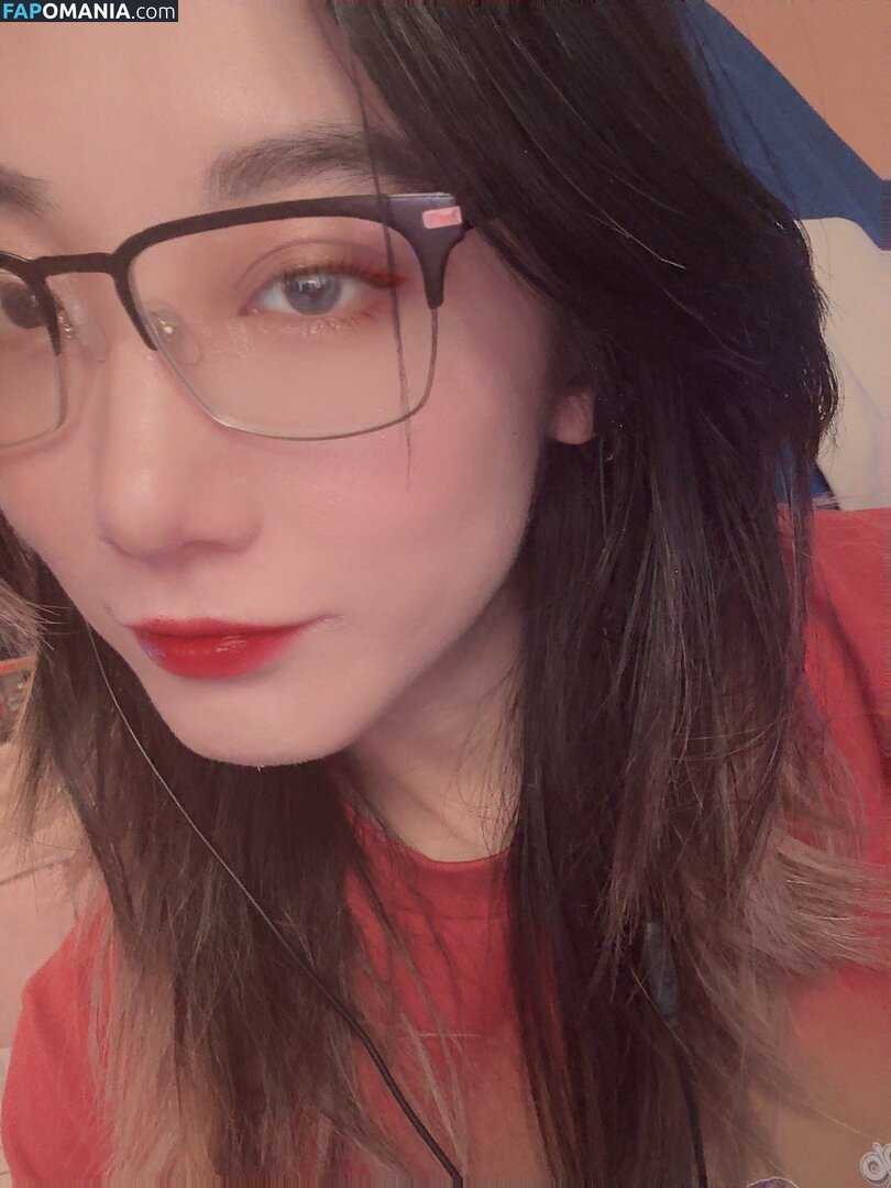 triciaisabirdy Nago OnlyFans  Przeciekłe zdjęcie #2