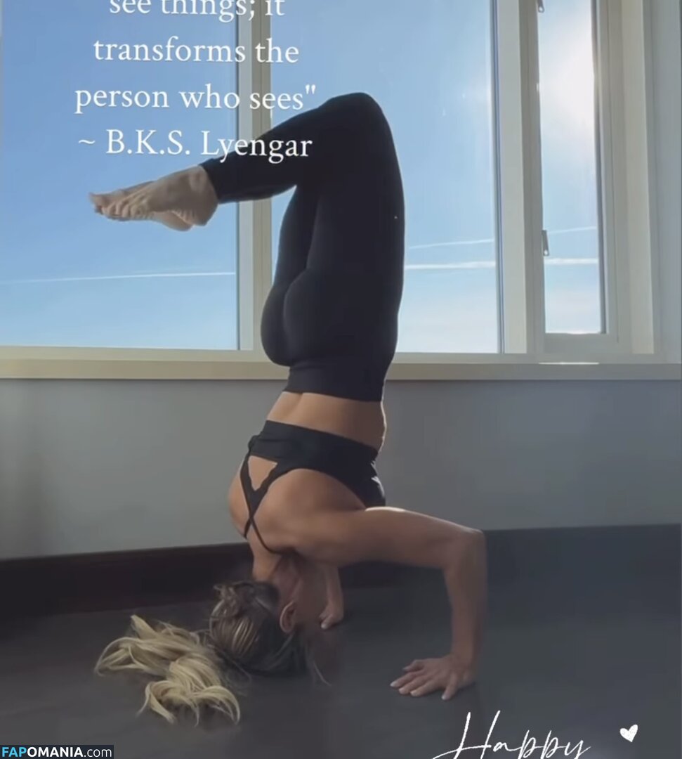 Trish Stratus / trishstratuscom Nago OnlyFans  Przeciekłe zdjęcie #1467