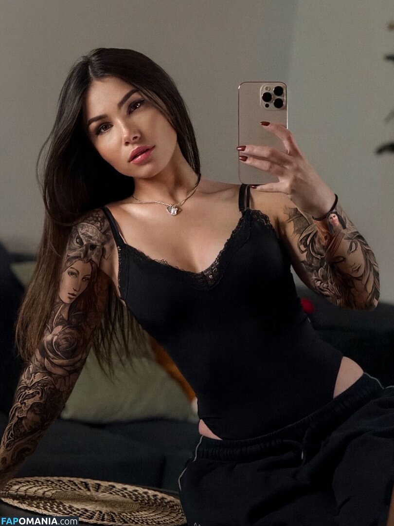 Tslanaxoxo / Yourlanatgirl / Yourlittlelana Nago OnlyFans  Przeciekłe zdjęcie #60