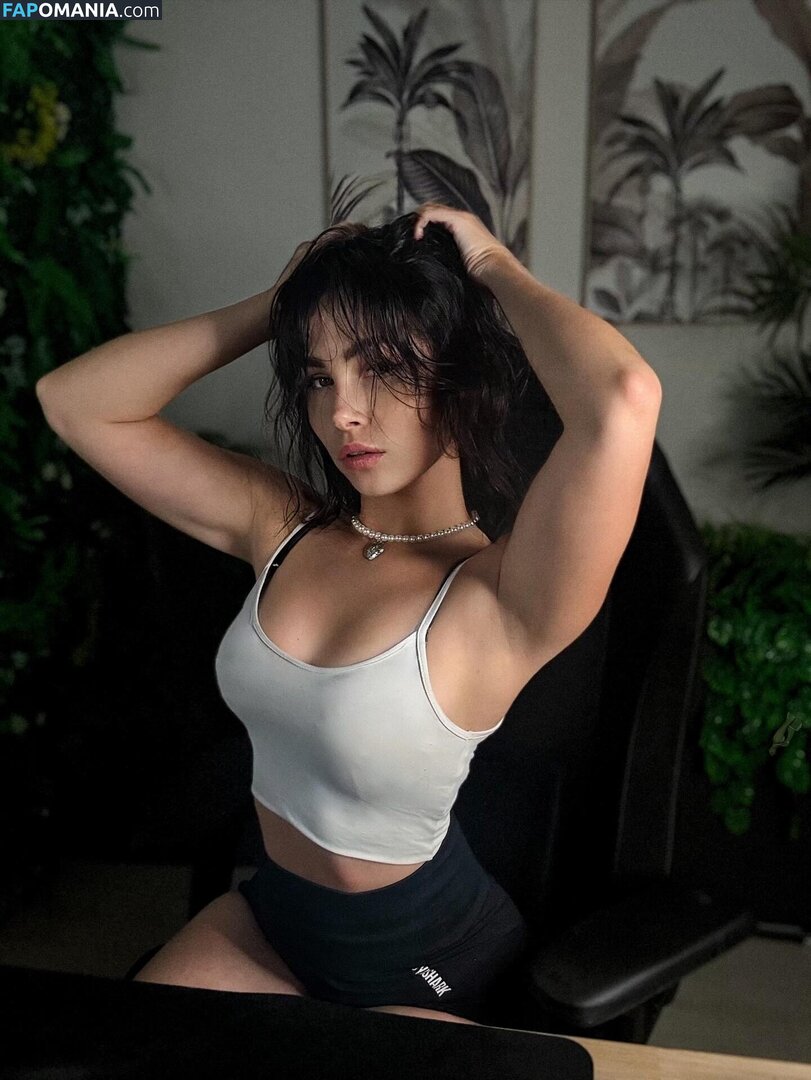 Tslanaxoxo / Yourlanatgirl / Yourlittlelana Nago OnlyFans  Przeciekłe zdjęcie #61