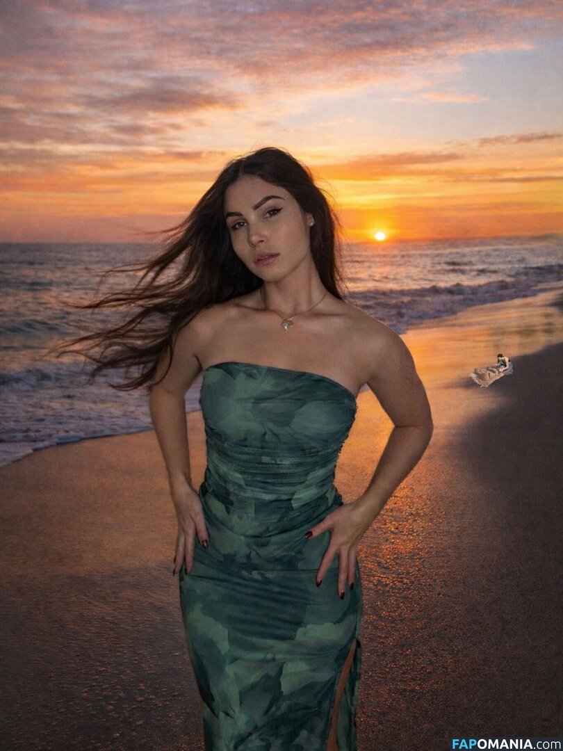 Tslanaxoxo / Yourlanatgirl / Yourlittlelana Nago OnlyFans  Przeciekłe zdjęcie #69